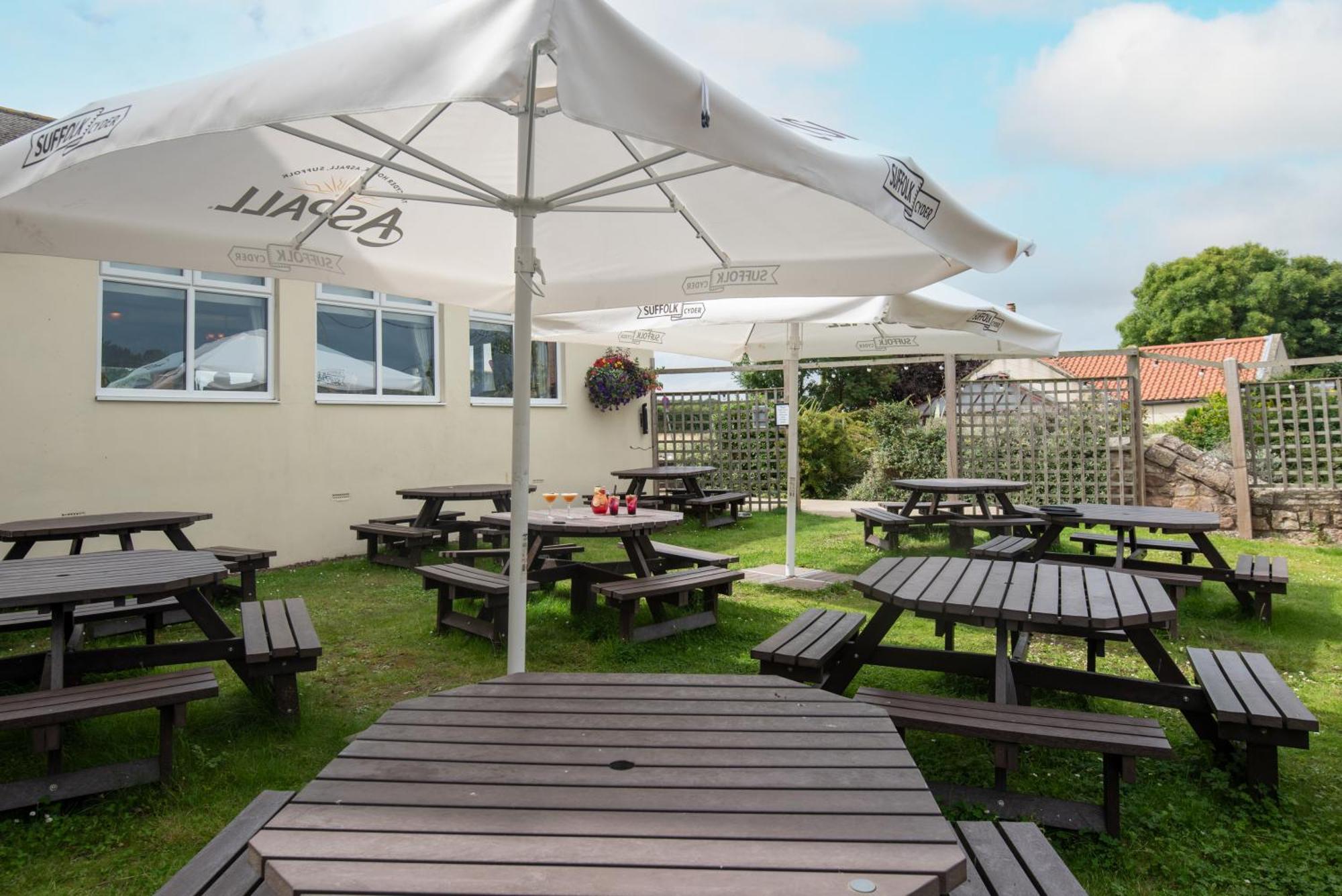 The Lindisfarne Inn - The Inn Collection Group Beal ภายนอก รูปภาพ
